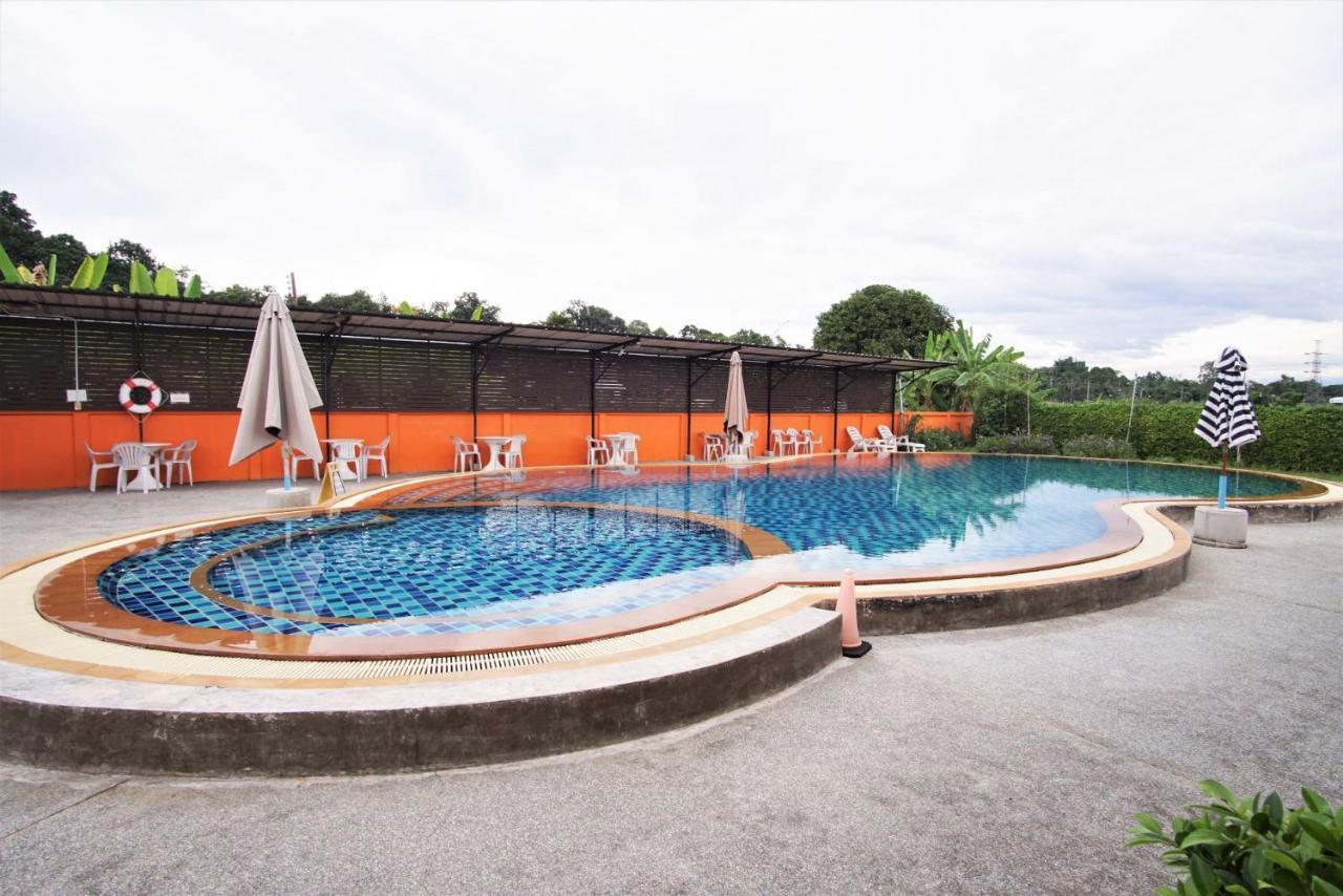 מאה רים Maerim Villa&Pool מראה חיצוני תמונה