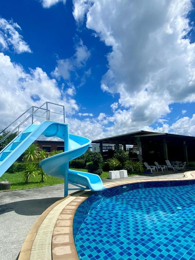 מאה רים Maerim Villa&Pool מראה חיצוני תמונה